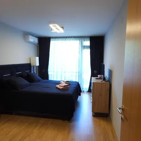 Aspen Luxury A005 Lägenhet Razlog